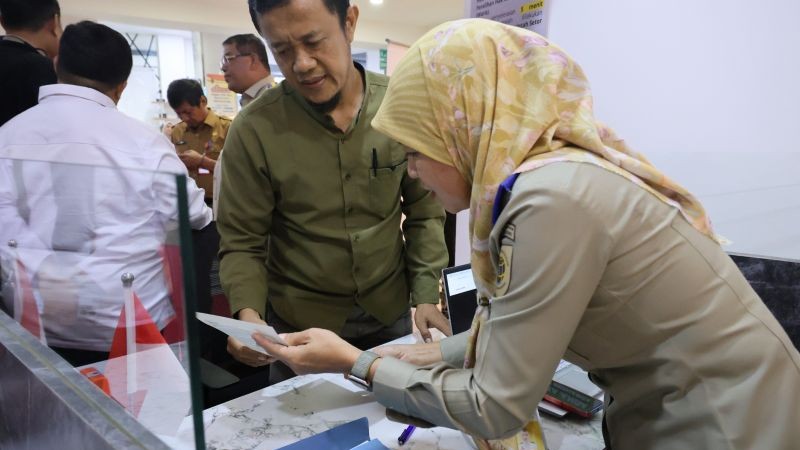 Waris Roya