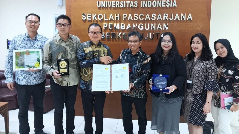 Infiniti Land UI