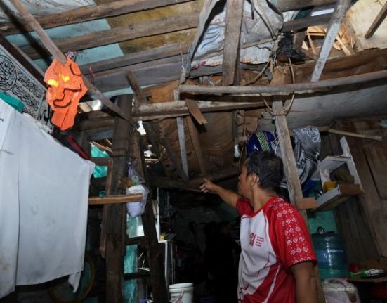 Bedah rumah